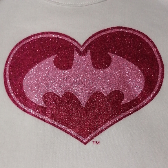 🔥SALÈ🔥 Batman DC Comics Baby Girl's Onesie Bodysuit NWT Size 18-24 Months - Picture 2 of 5